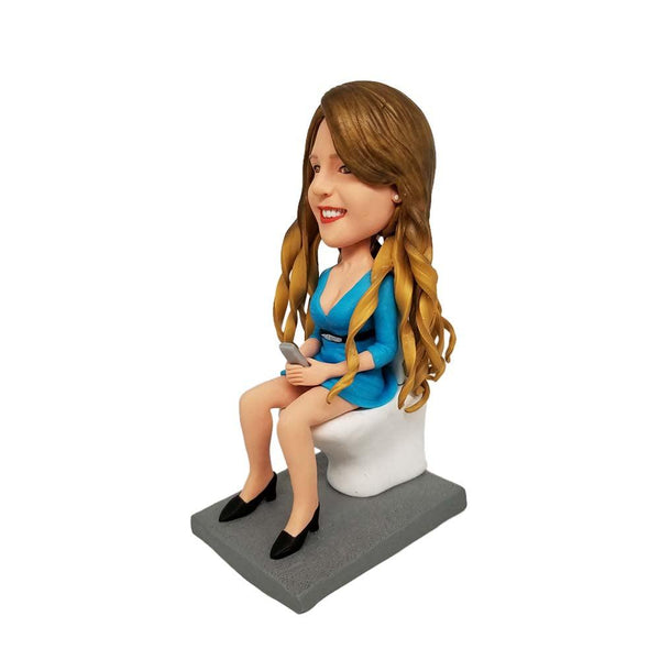 Woman Sitting On The Toilet Bobble Head - Mydedor Bobblehead and Custom gifts Shop