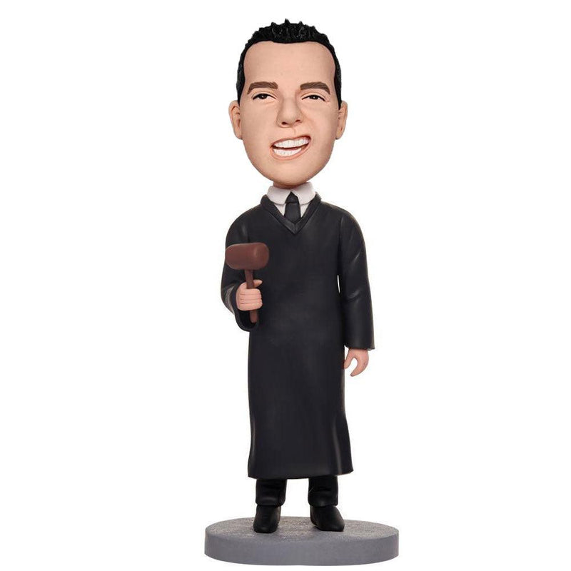 Custom-Judge-Bobbleheads-With-Engraved-Text